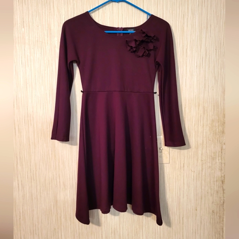 Girls winter dress. Size 10. Beautiful wine color